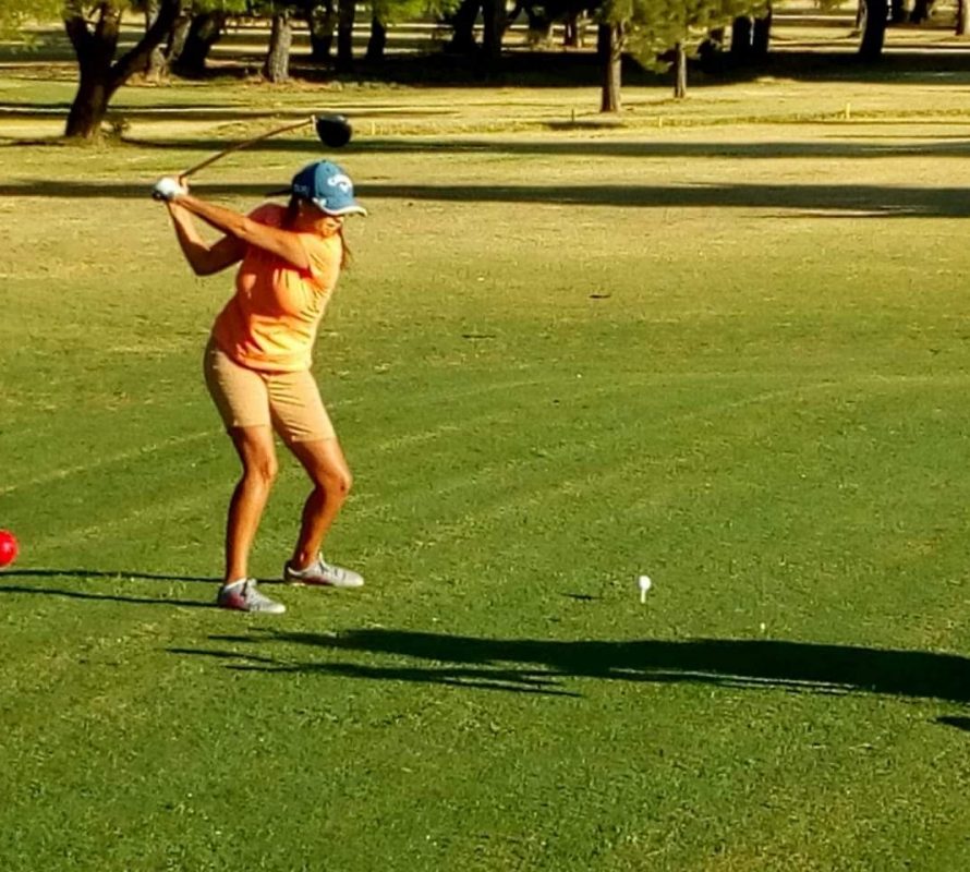 Paola Trabone, gana torneo de Golf en Puerto Belgrano