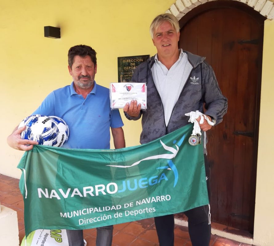 Club Rivadavia organizó un torneo infantil y recibió una donación del Municipio