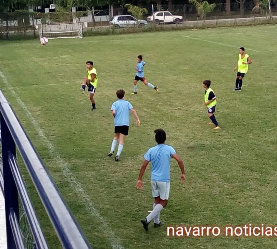 Positivo encuentro entre Efin y Dorrego en Fútbol Infanto Juvenil
