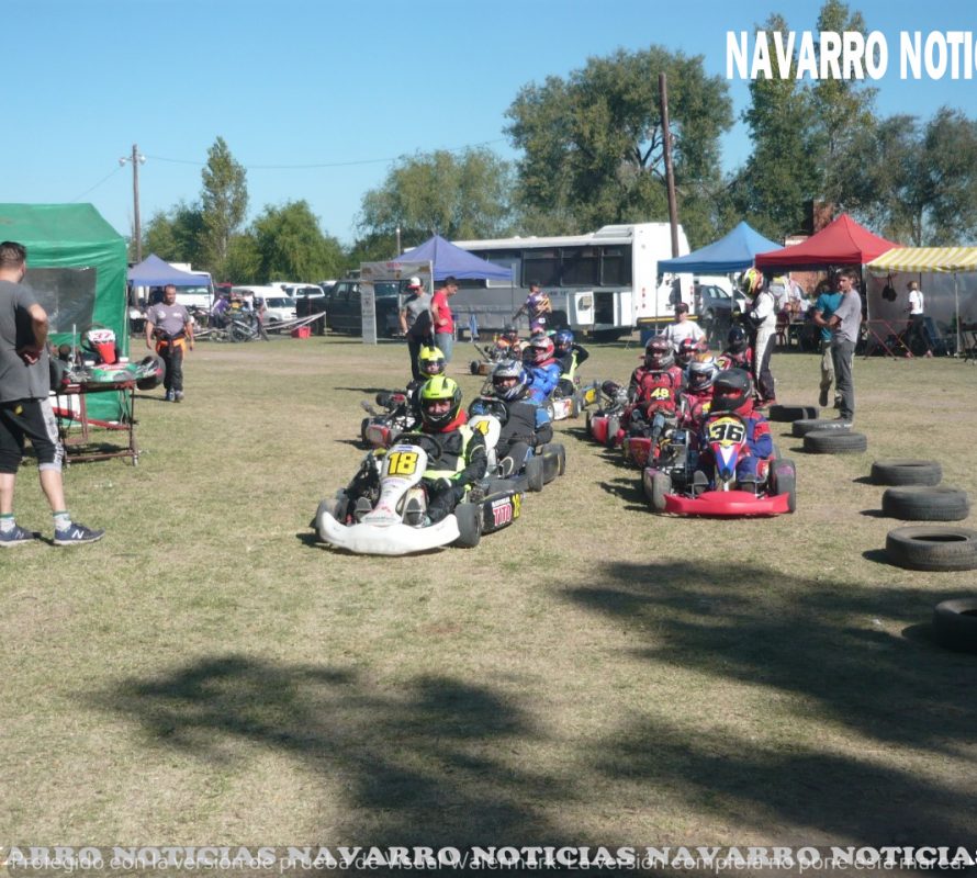 Karting del Salado: Espectacular jornada en Navarro