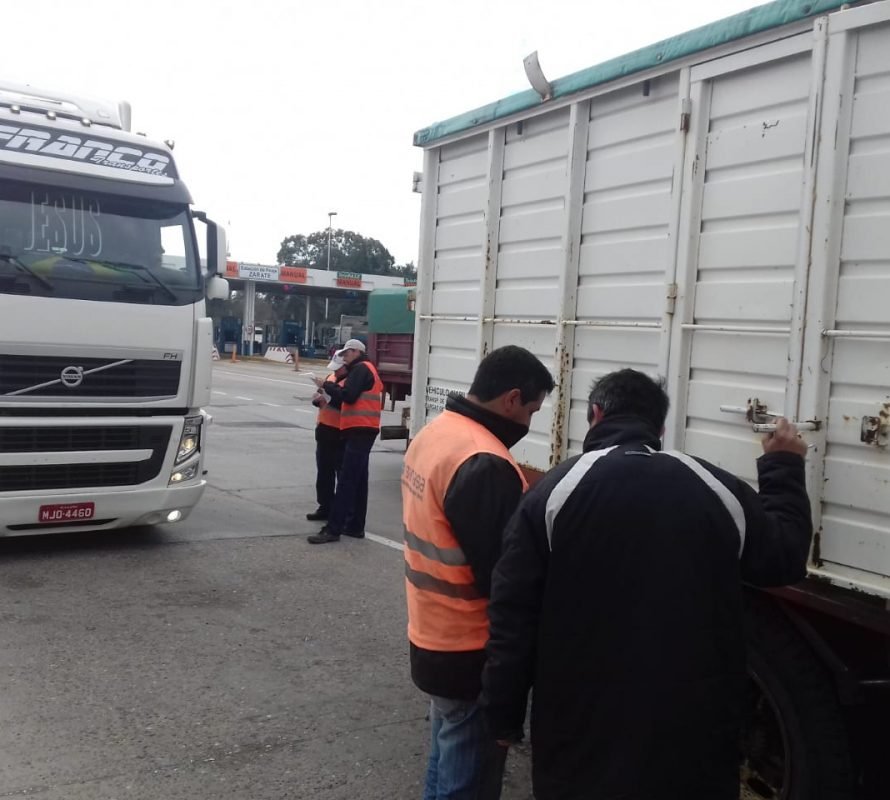 Continúan los controles de transportes en rutas de la provincia de Buenos Aires