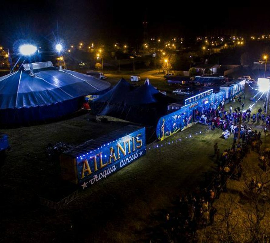 Atención Navarro llega el único circo acúatico en gira por Argentina «Atlantis Acqua Circus»