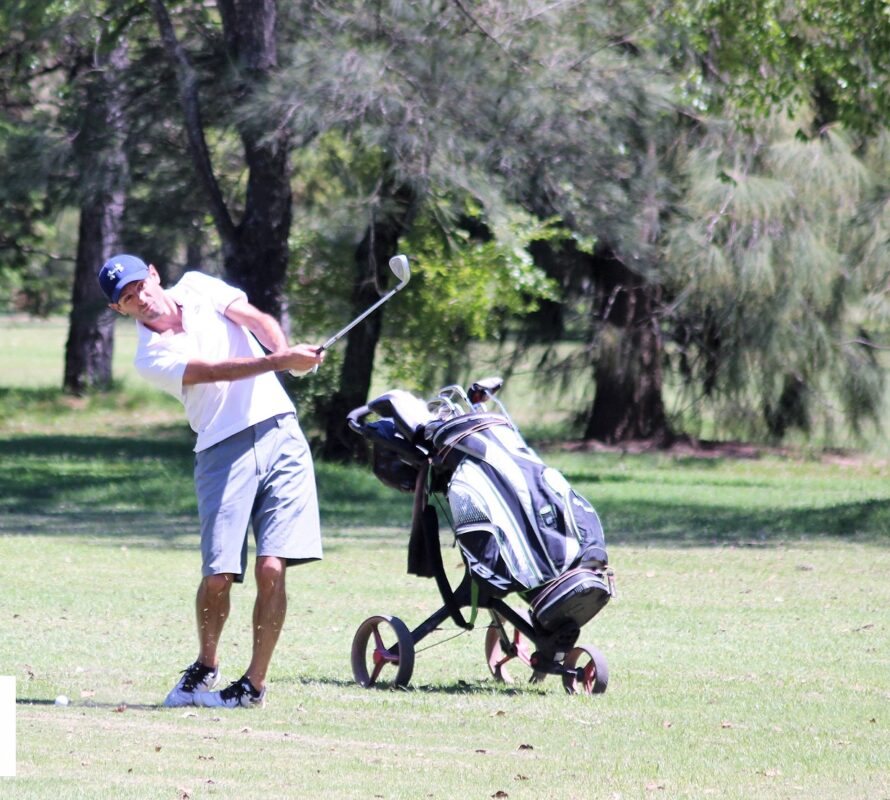 Juan Pedro Danculovic ganó el torneo del sábado en el Golf Club