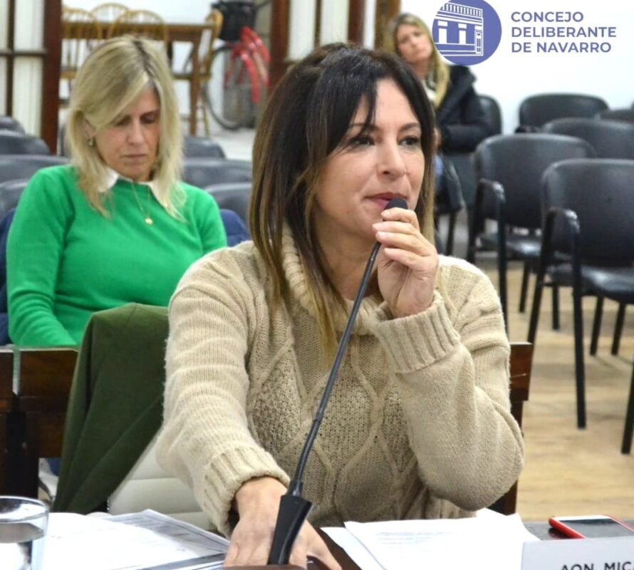 Micaela Aón:  “Repudiamos enérgicamente el decreto presidencial que impide el acceso a la información pública… Vital para contrarrestar los actos de corrupción”